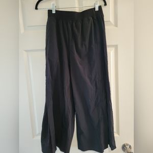 Zyia Active Womens Black WorkFlow Wide Leg Pants Gaucho Style